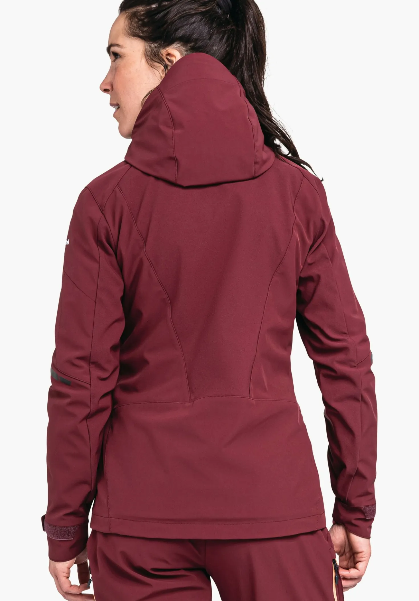 Funktionale Softshelljacke für Skitouren