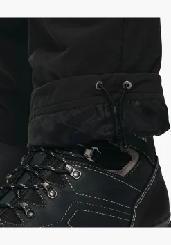Funktionale und wärmende Wanderhose