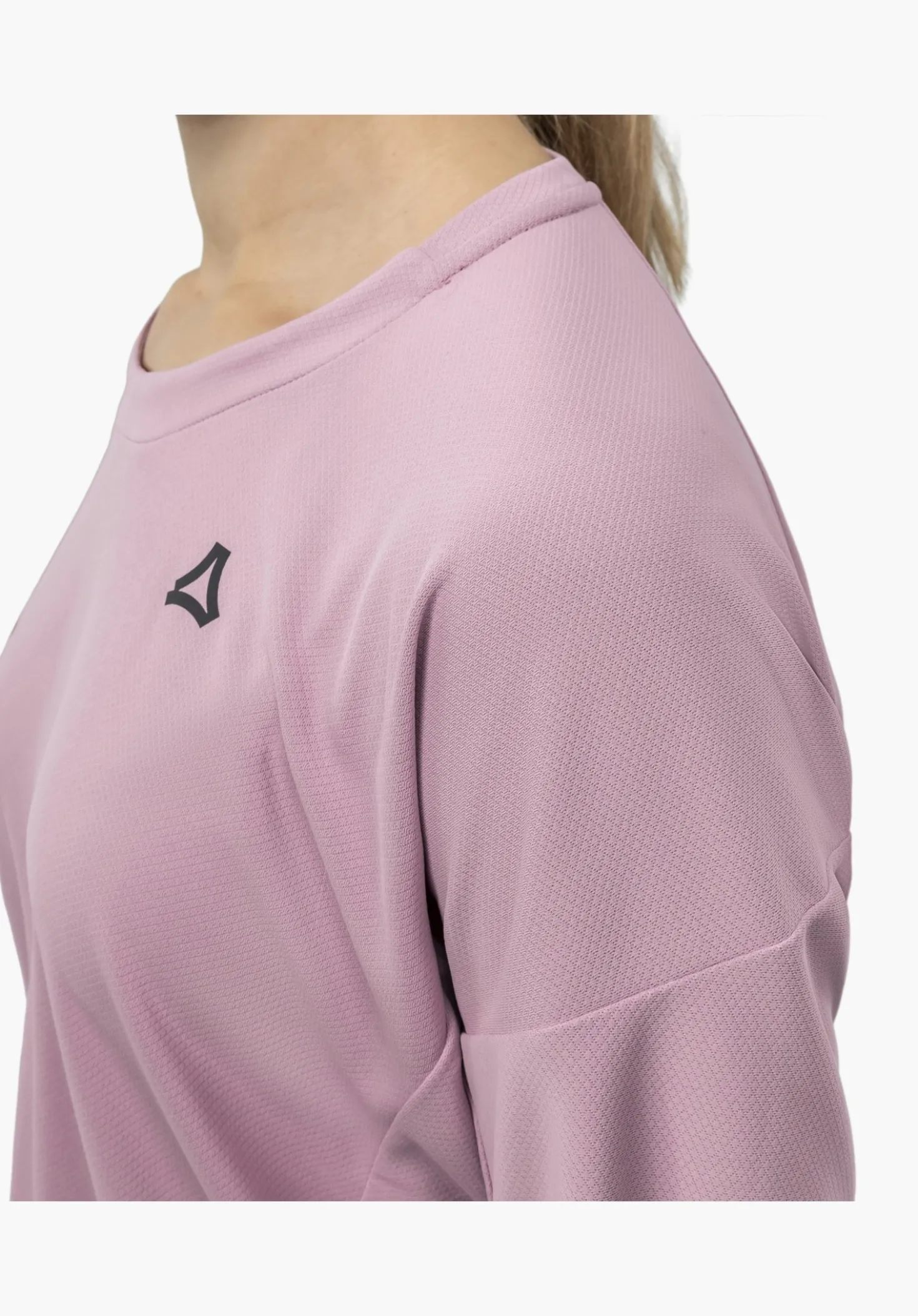 Luftiges, geruchshemmendes Sport-Shirt