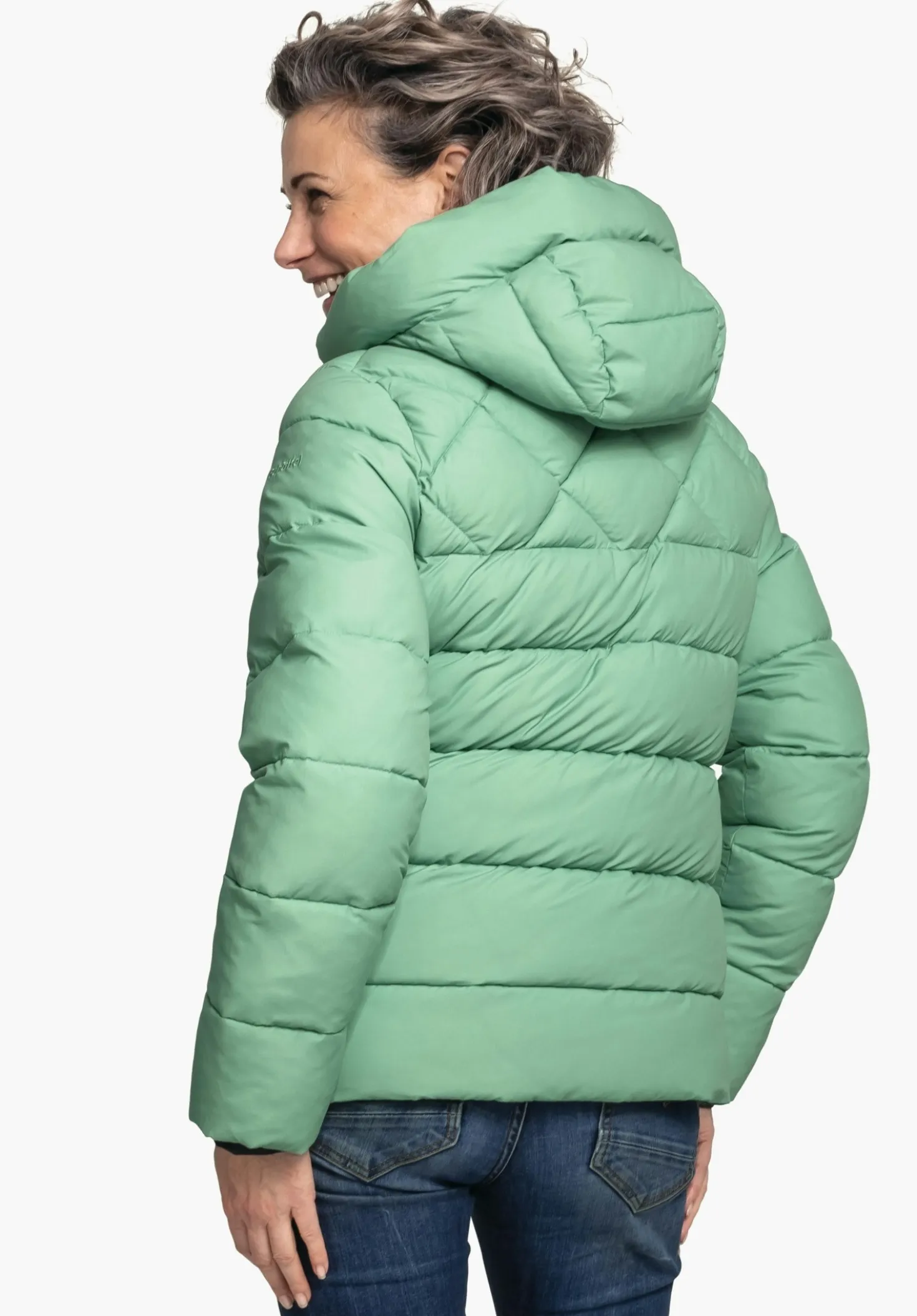 Pufferjacke mit synthetischer Isolierung