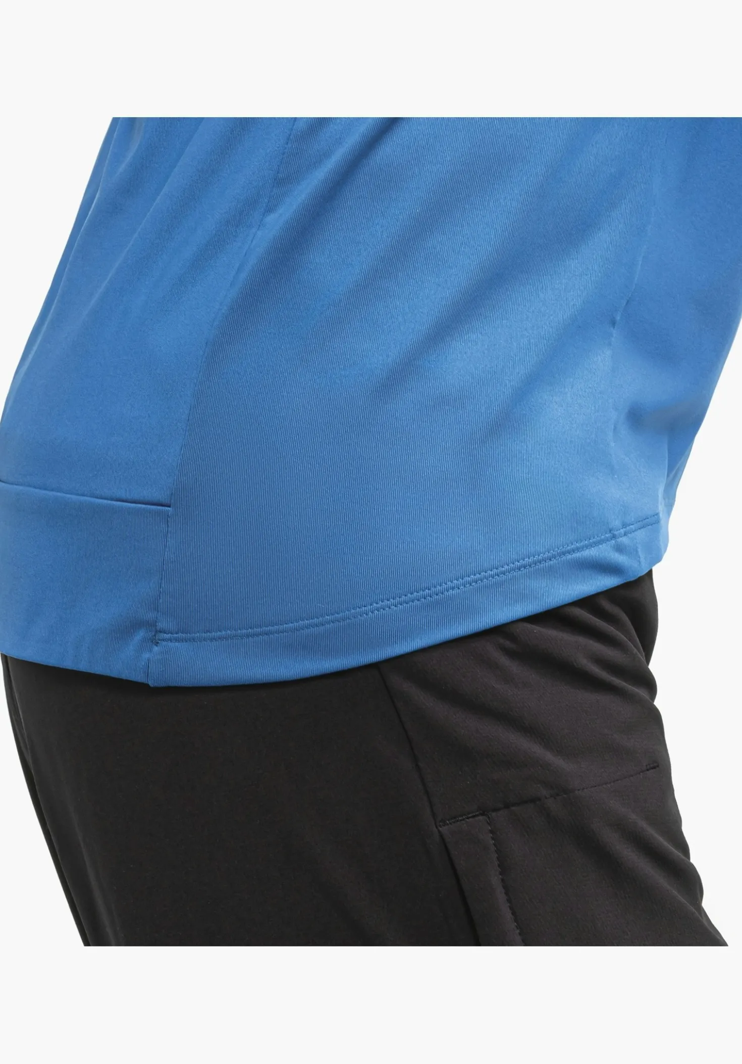 Radtrikot mit zweiteiliger Rückentasche