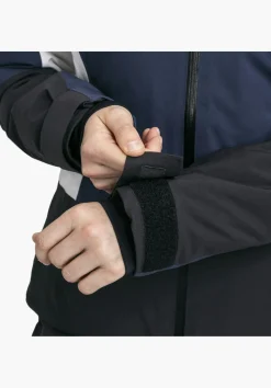 Sportlich-funktionale Basic Skijacke