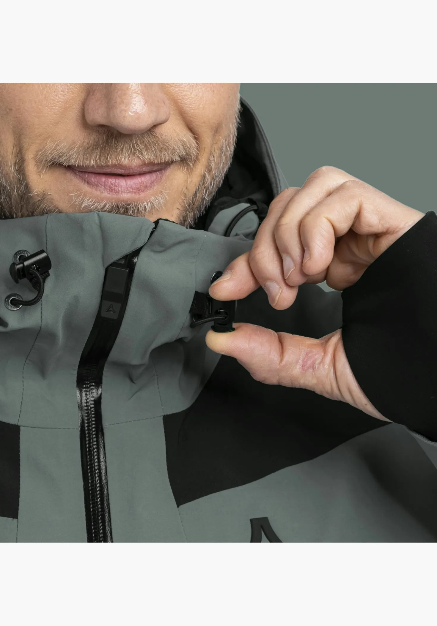 Sportlich-modern geschnittene Skijacke