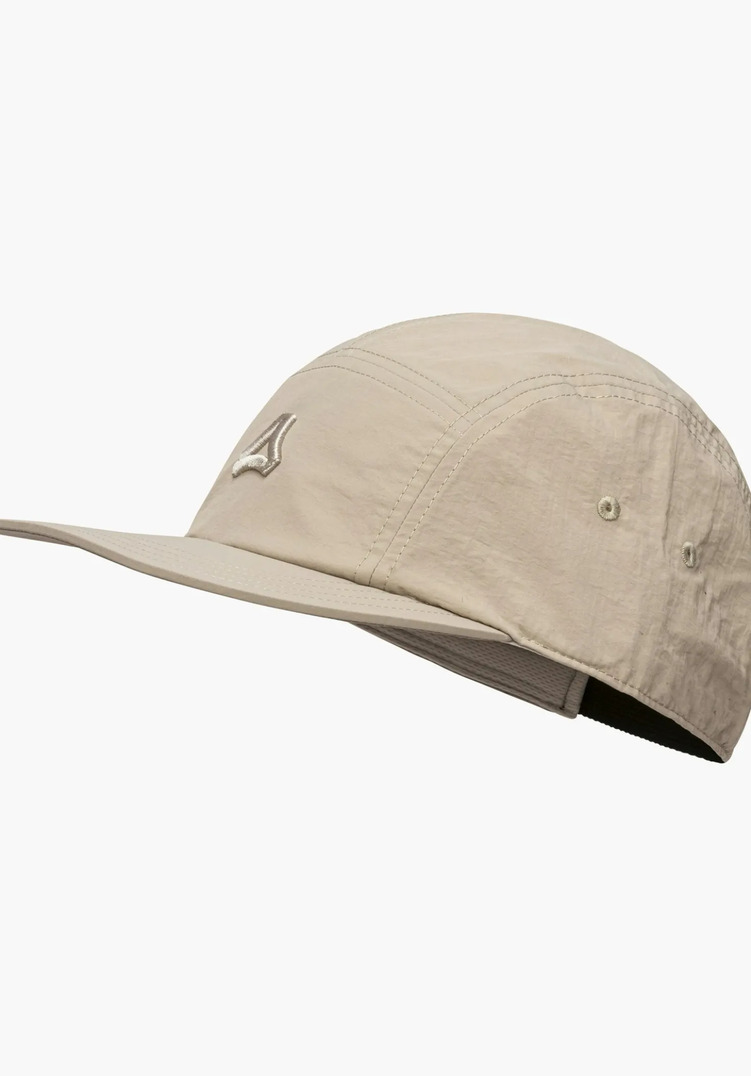 Strapback Cap mit flachem Schirm