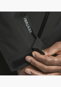 Wasserdichte Wanderjacke mit Brusttasche
