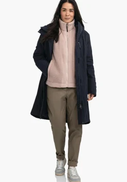 Wintermantel aus innovativen Materialien