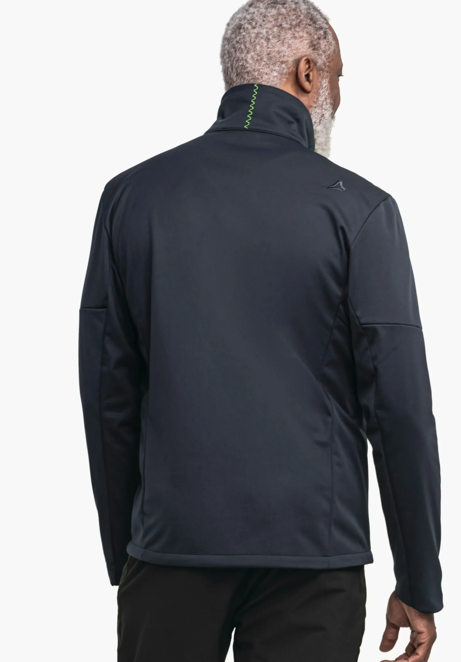 Wärmende Softshell Jacke zum Wandern
